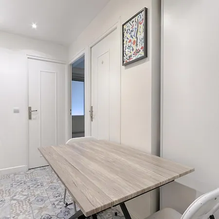 Bastille Passage Salarnier Charming 1br Apartment Paris